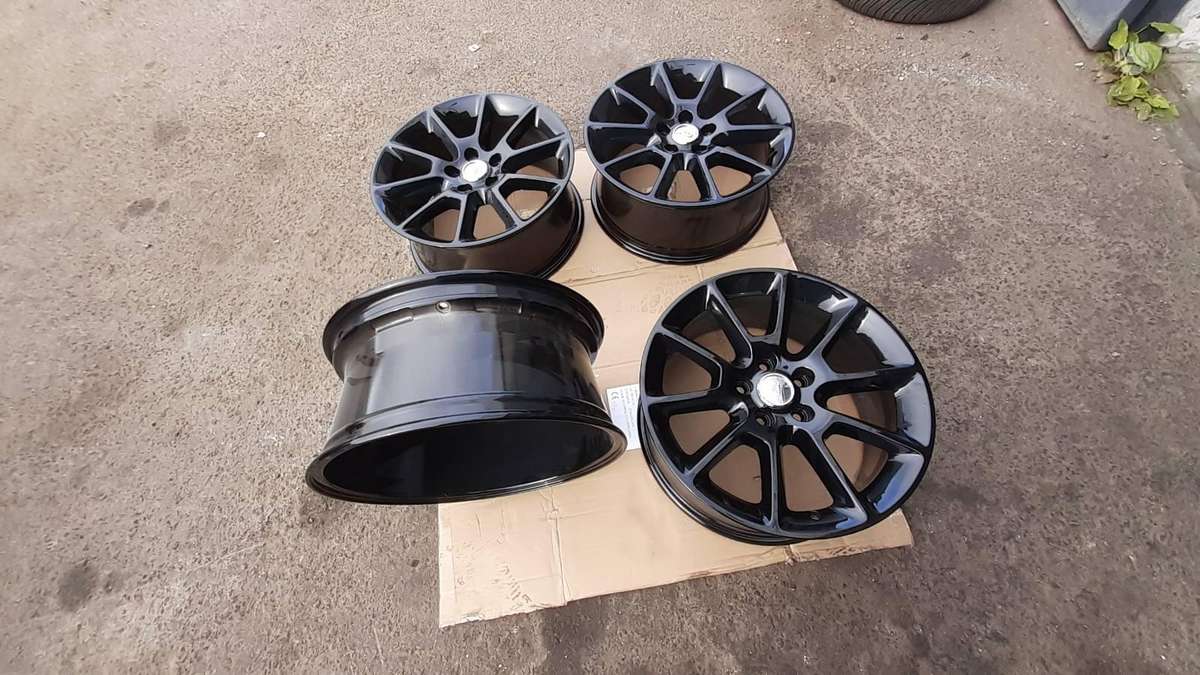 Ford Mustang, light alloy, R18