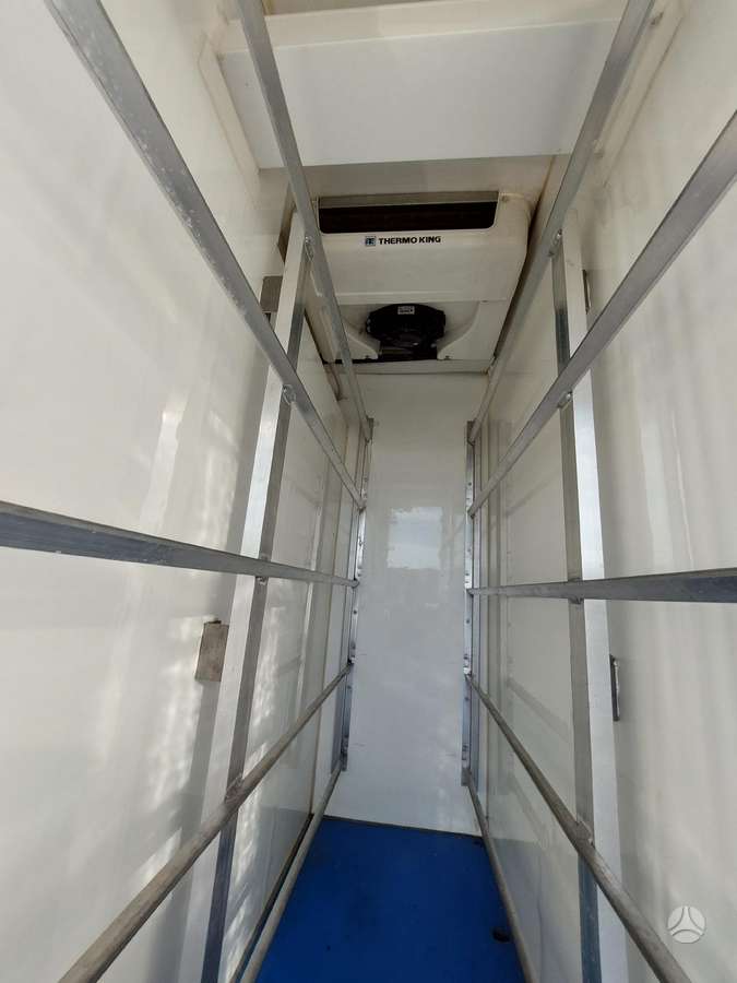 Volkswagen Crafter, refrigerated