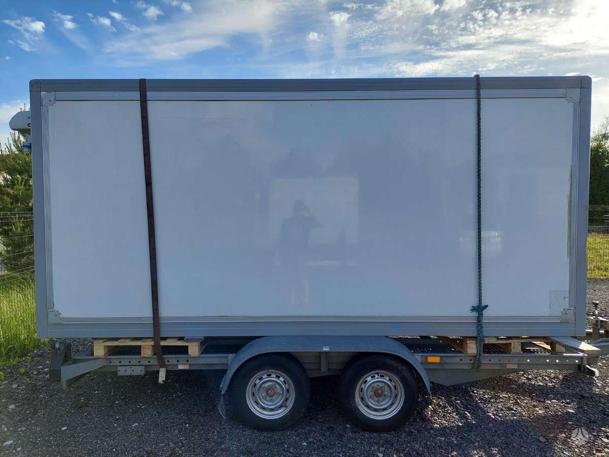 Volkswagen Crafter, refrigerated