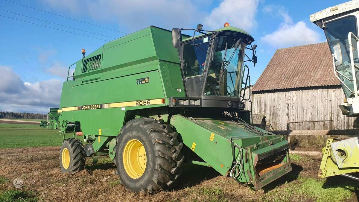 John Deere 2066 ardomas dalimis, combine harvesters