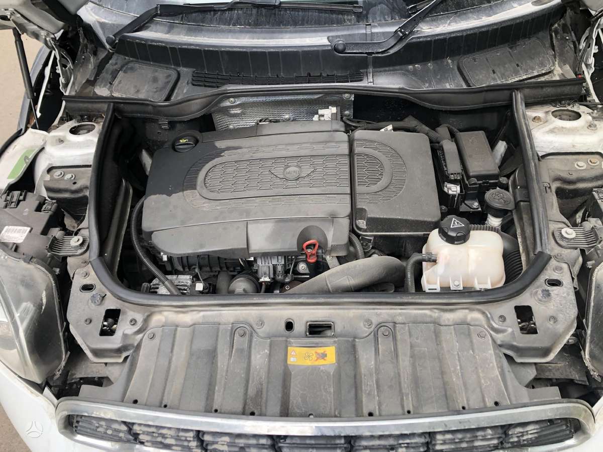 Mini Countryman dalimis. Variklis n47c20a