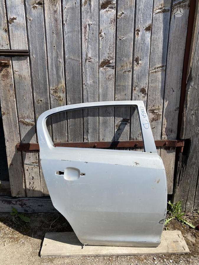 Opel Corsa kėbulo dalys
