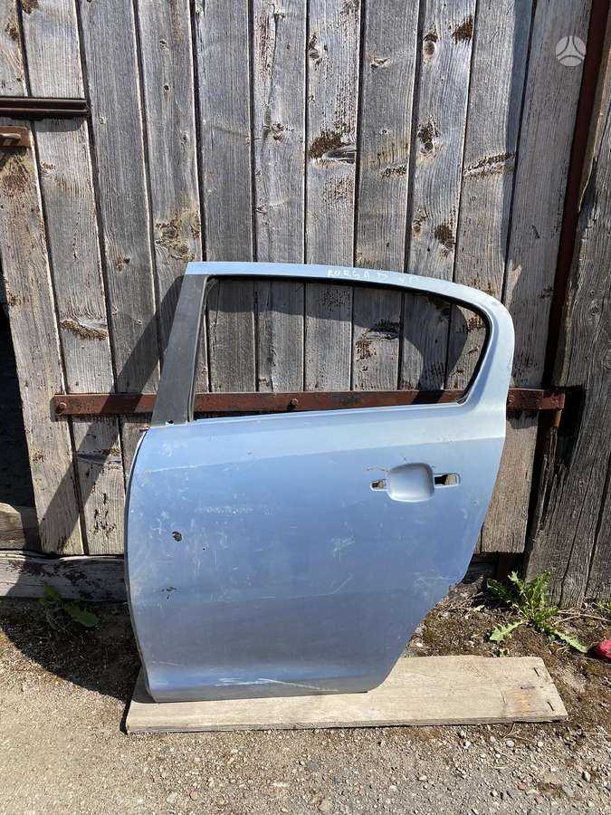 Opel Corsa kėbulo dalys