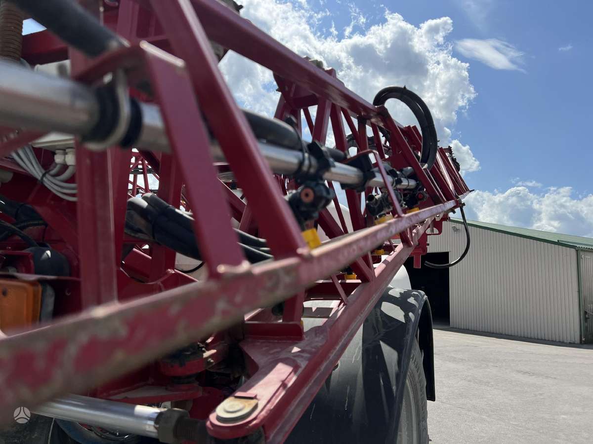 FarmGEM Track 4200, sprayers