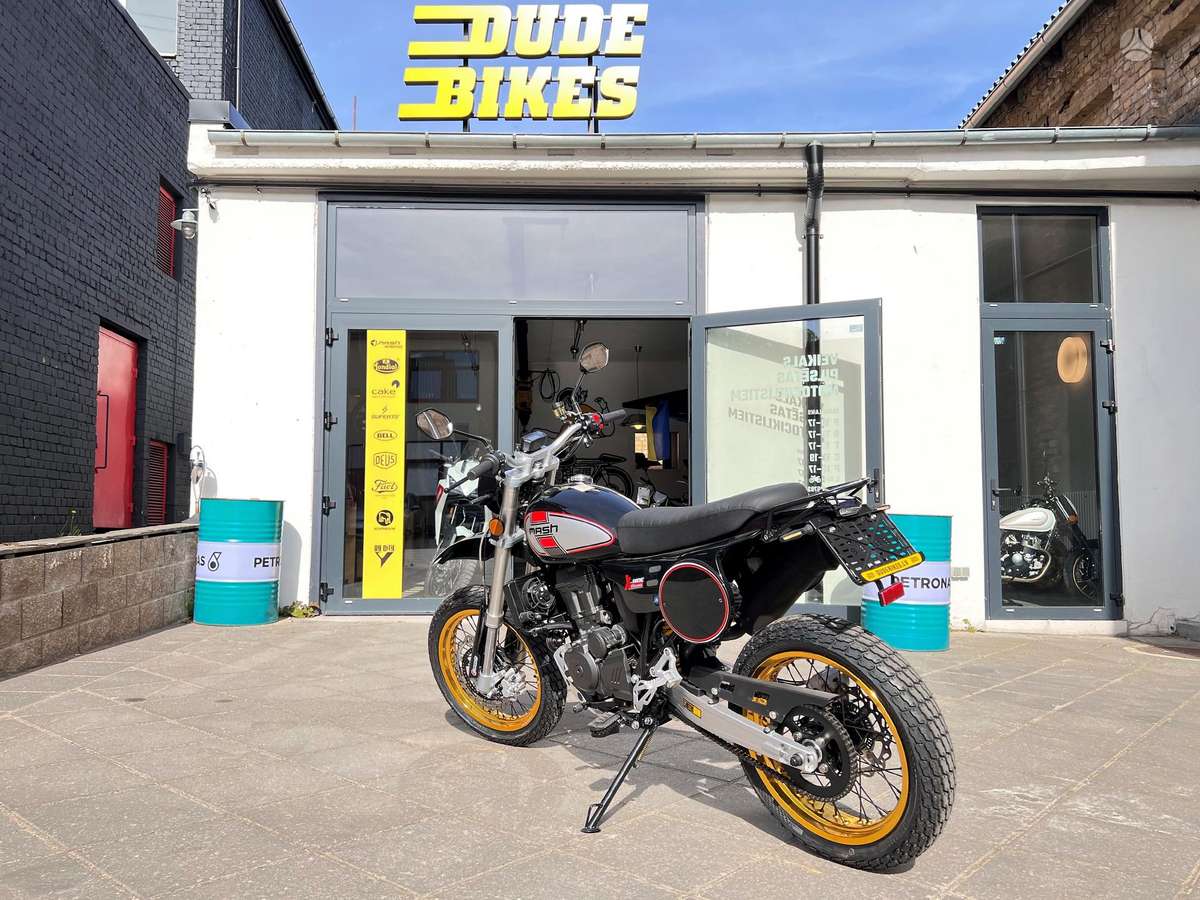 Mash X-Ride 125cc, street / classic