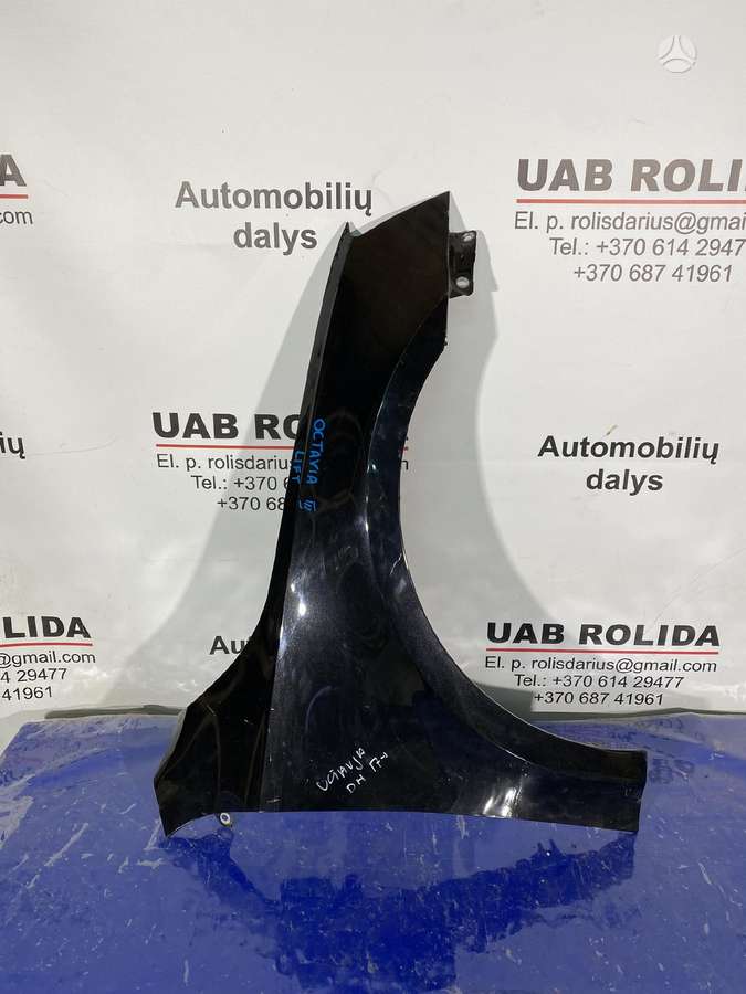 Skoda Octavia body parts