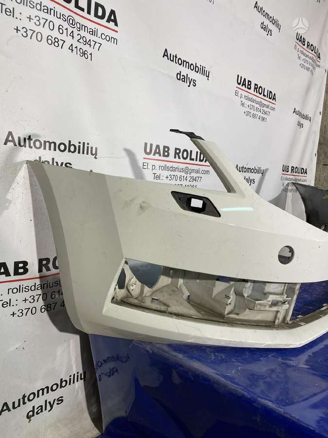 Skoda Octavia body parts