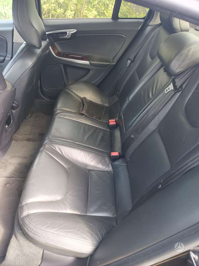 Volvo S60 487 46