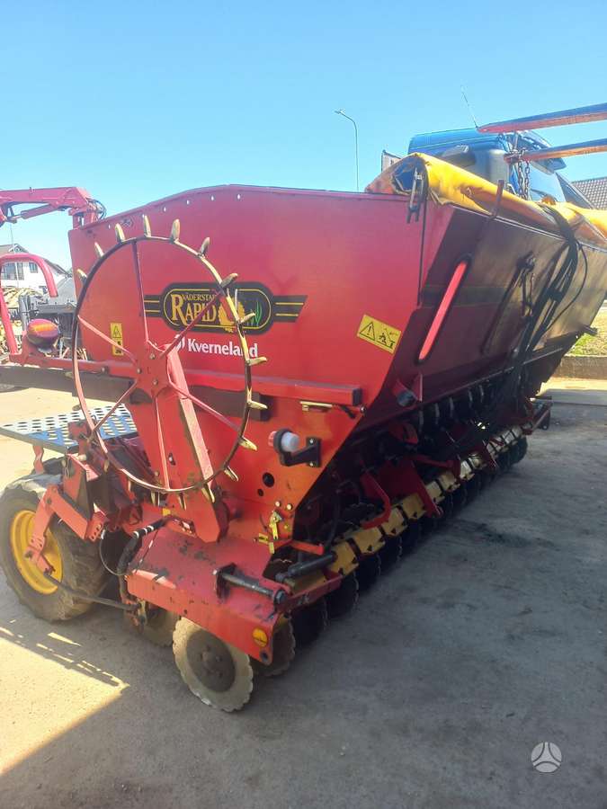 Vaderstad RAPID 400C, seeders, planters