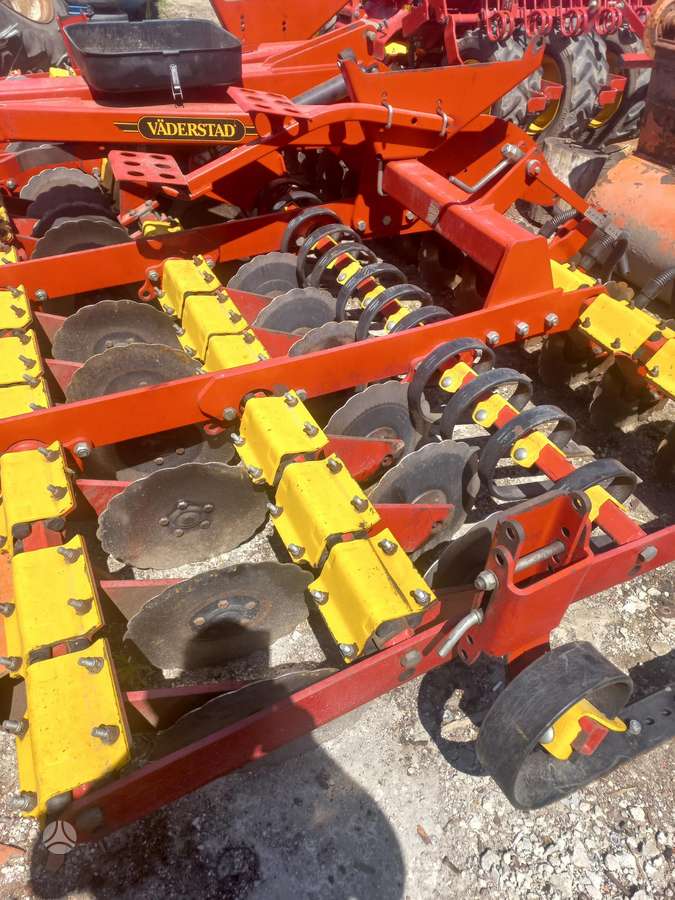 Vaderstad RAPID 400C, seeders, planters