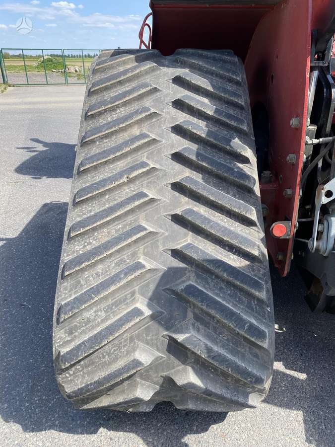 Case-IH Quadtrac 550, traktoriai