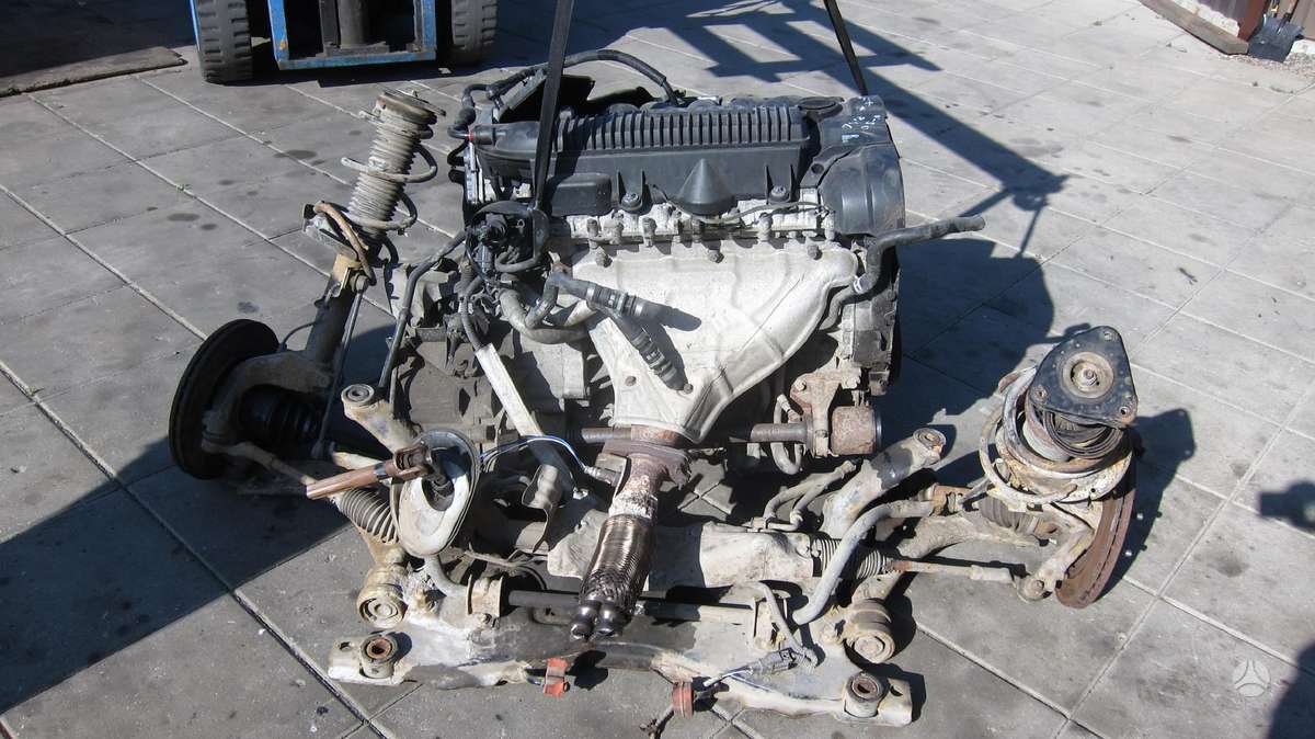 Volvo V50 Variklio kodas b5244s