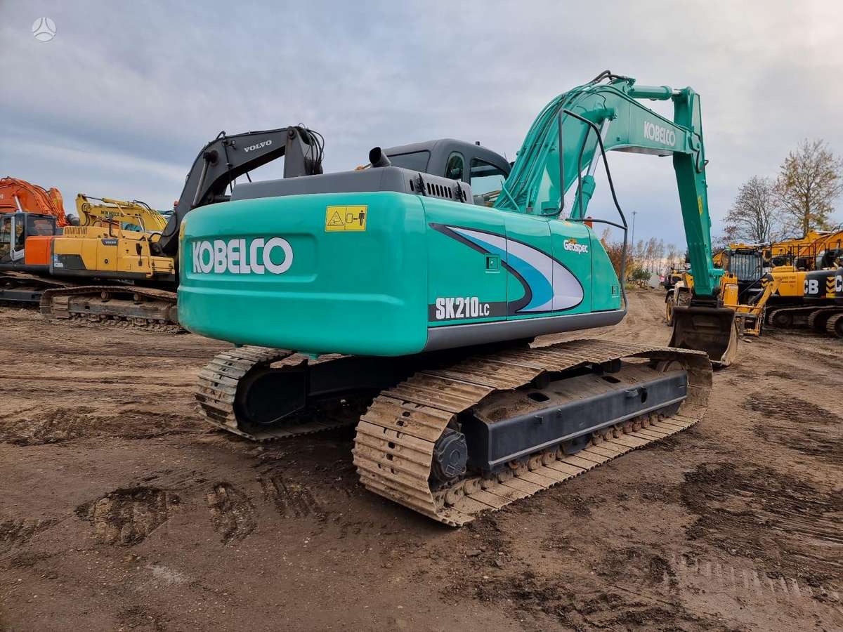 Kobelco 210LC, excavator