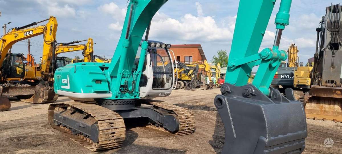 Kobelco SK200LC, ekskavatori