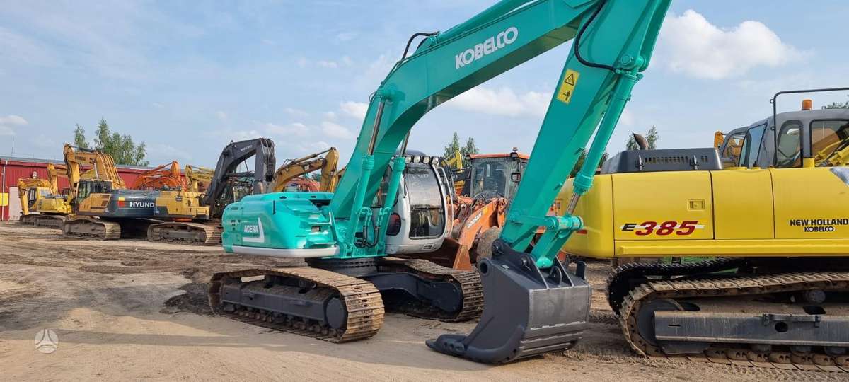 Kobelco SK200LC, ekskavatori
