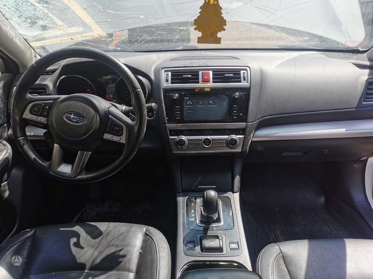 Subaru Outback по частям