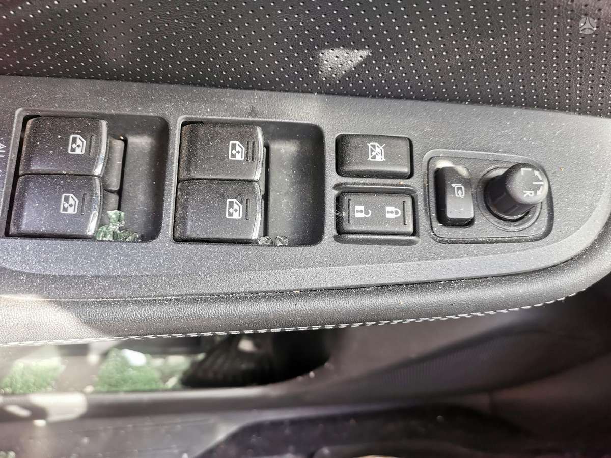 Subaru Outback по частям