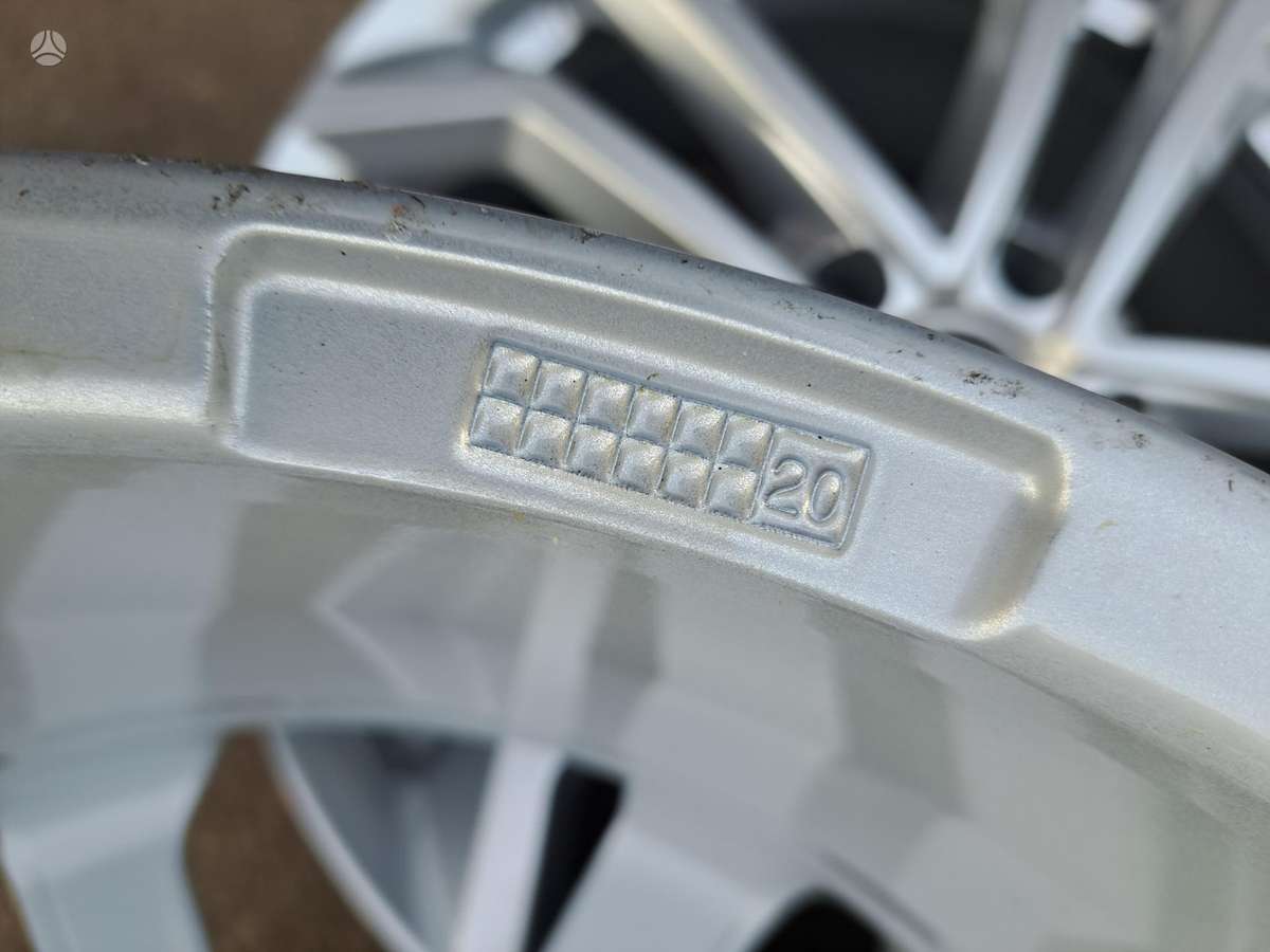 Audi Q5, light alloy, R19