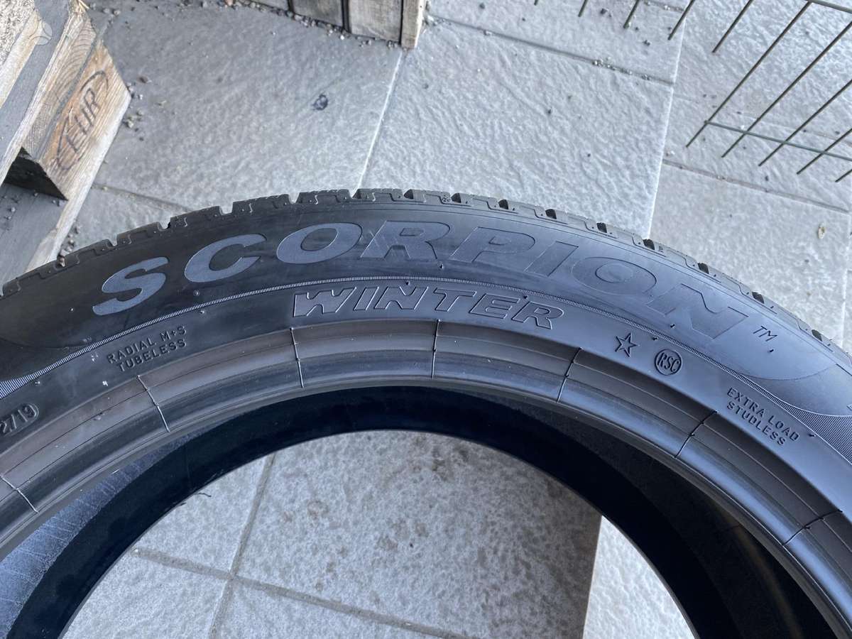 Pirelli Scorpion winter, winter 285/45 R21