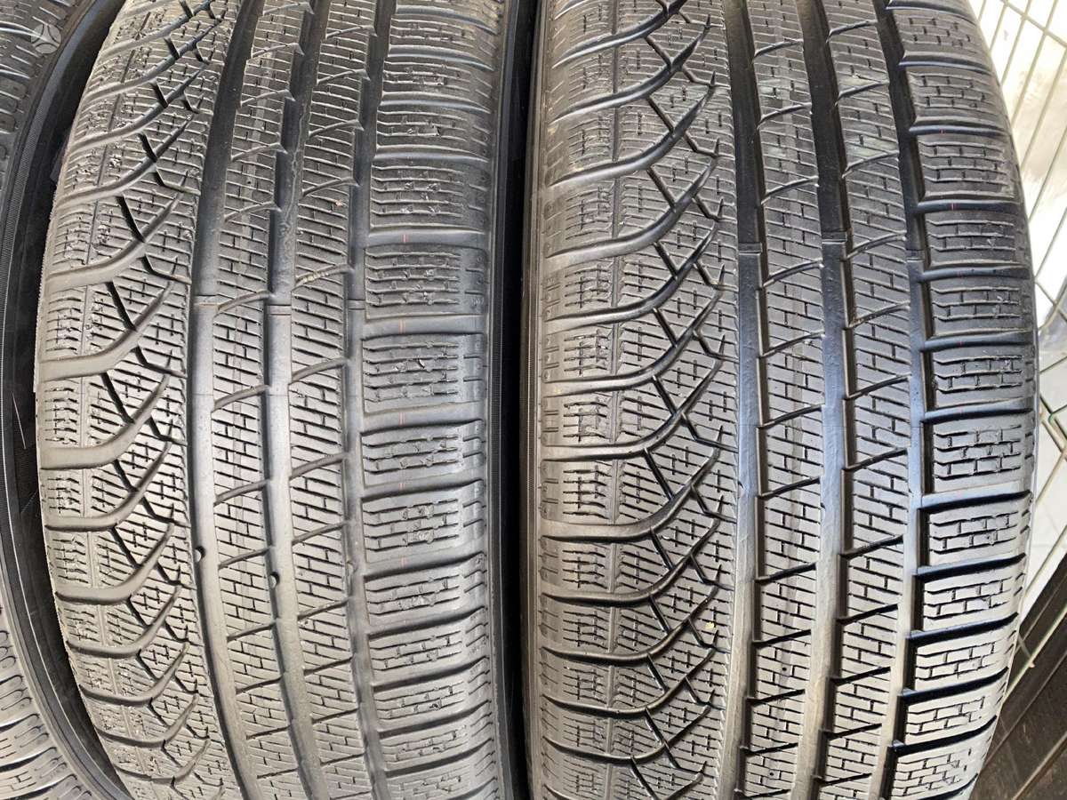 Pirelli P zero winter, зимние 235/60 R20
