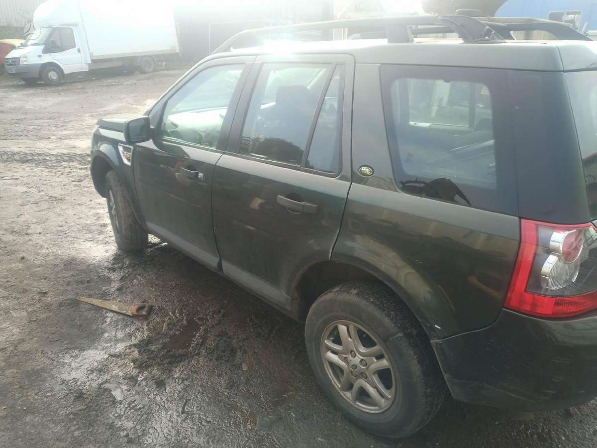 Land Rover Freelander rezerves daļās