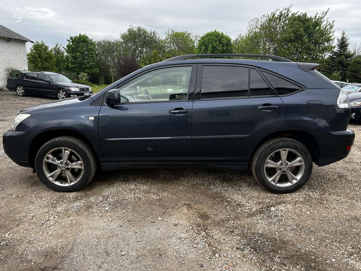 Lexus RX 400h Variklio ir baterijos nebera