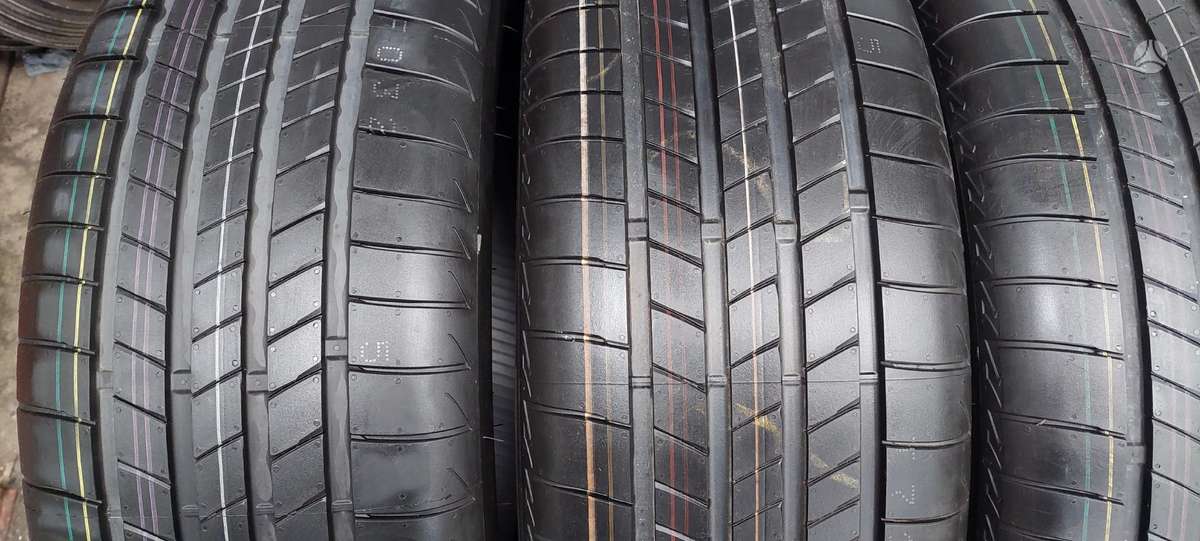 Bridgestone, vasarinės 235/55 R19