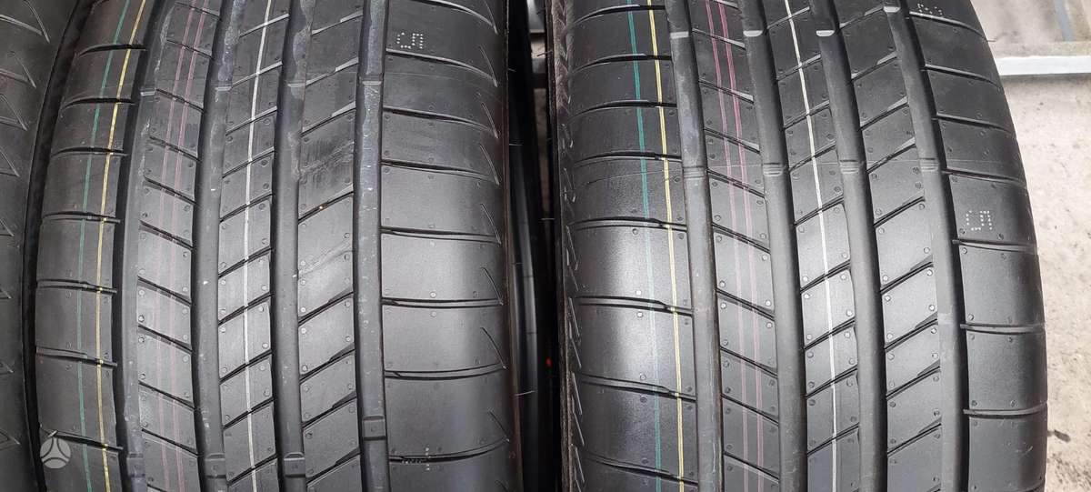 Bridgestone, vasarinės 235/55 R19
