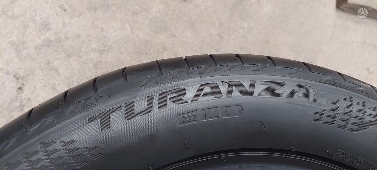 Bridgestone, vasarinės 235/55 R19