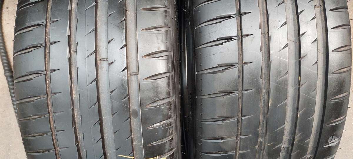Michelin, vasarinės 235/45 R19