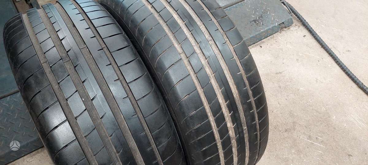 Goodyear, summer 235/45 R19