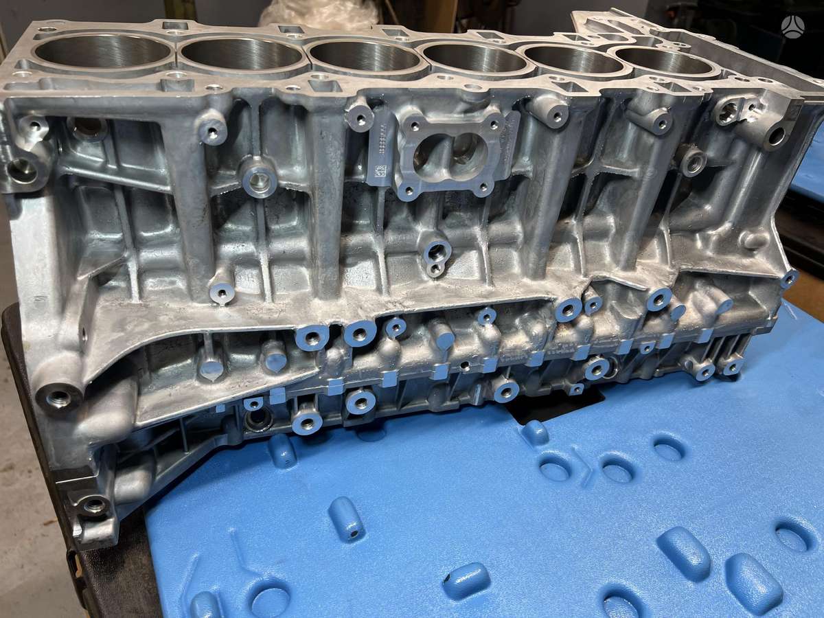 BMW 335, N54 naujas originalus blokas, engine block