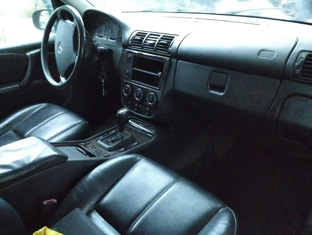 Mercedes-Benz ML klasė по частям