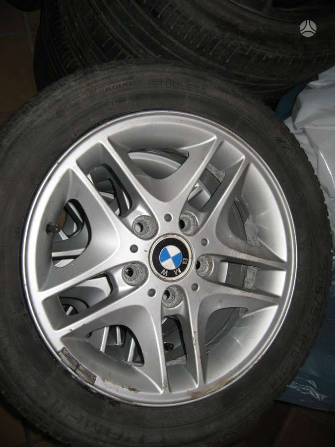 BMW 320, light alloy, R16