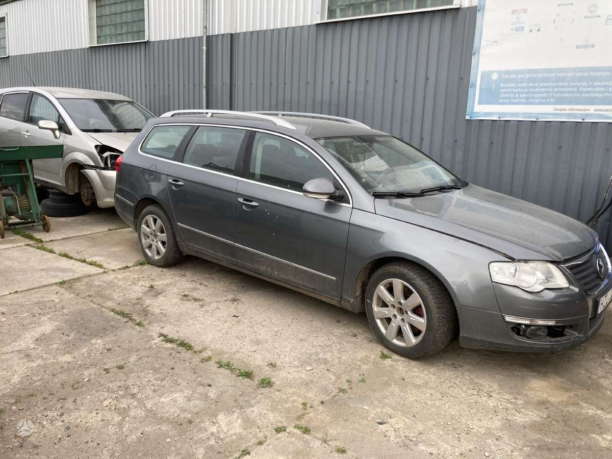 Volkswagen Passat for parts
