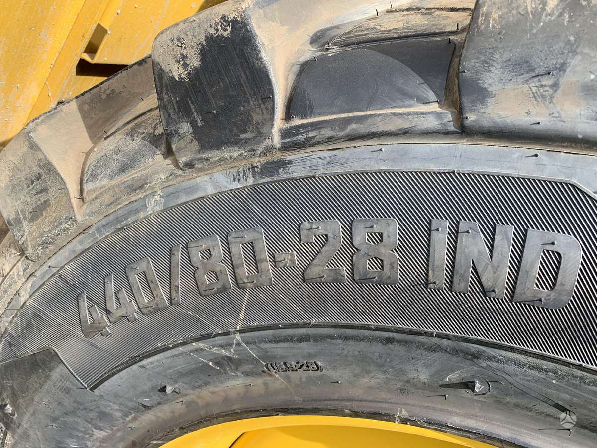 Komatsu WB93S-8EO, excavator loader