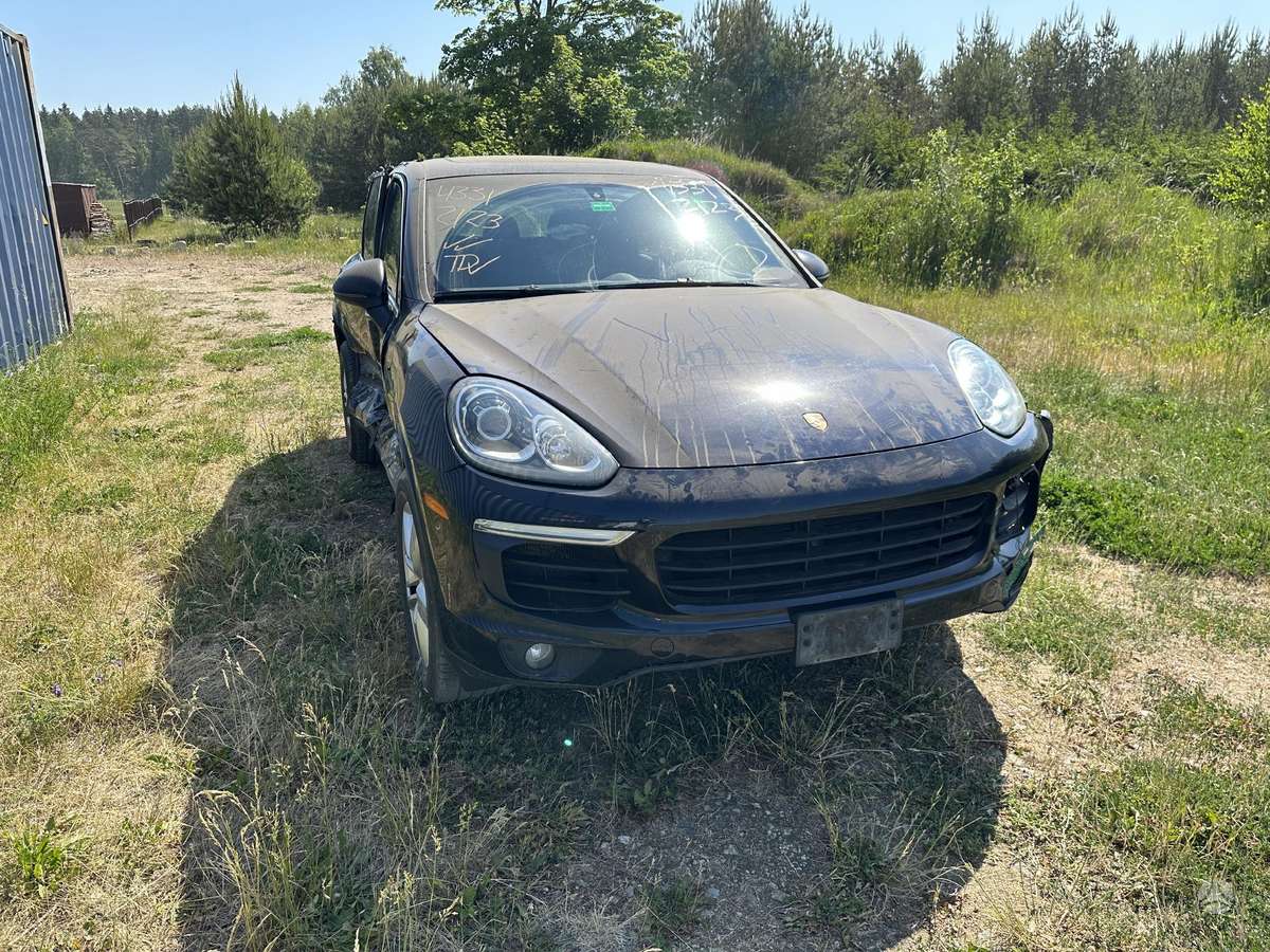 Porsche Cayenne по частям