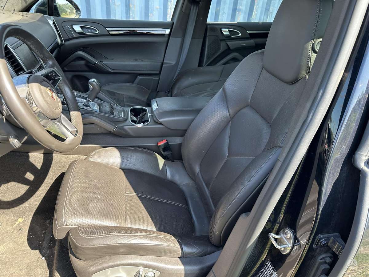Porsche Cayenne по частям
