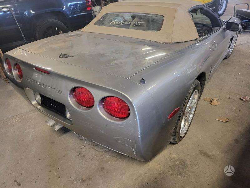 Chevrolet Corvette Engine 5 7 liters v8 ls1 automat 4l60 e rearaxel diff