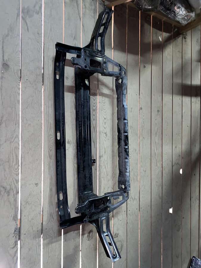 Volkswagen Crafter детали кузова