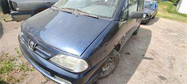 Peugeot 806