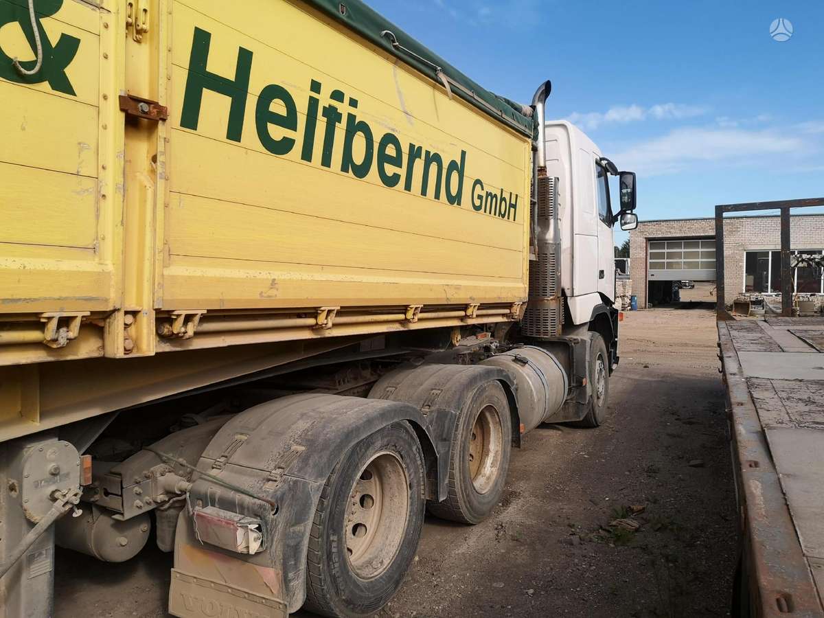 Volvo FH460 6x4, single sleeper