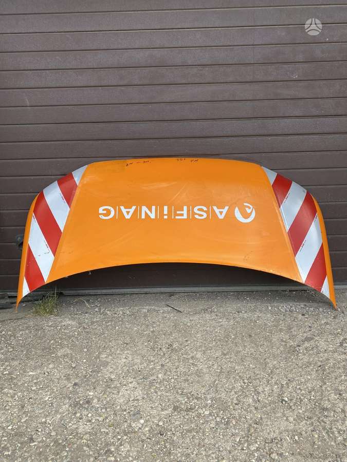 Volkswagen Caravelle kėbulo dalys