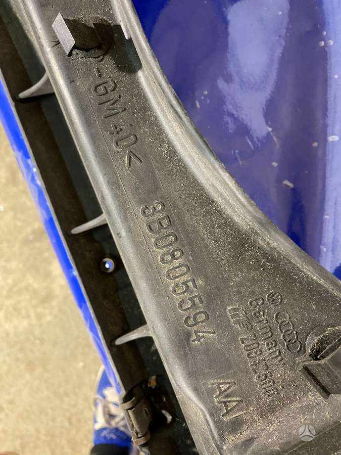Volkswagen Passat kėbulo dalys