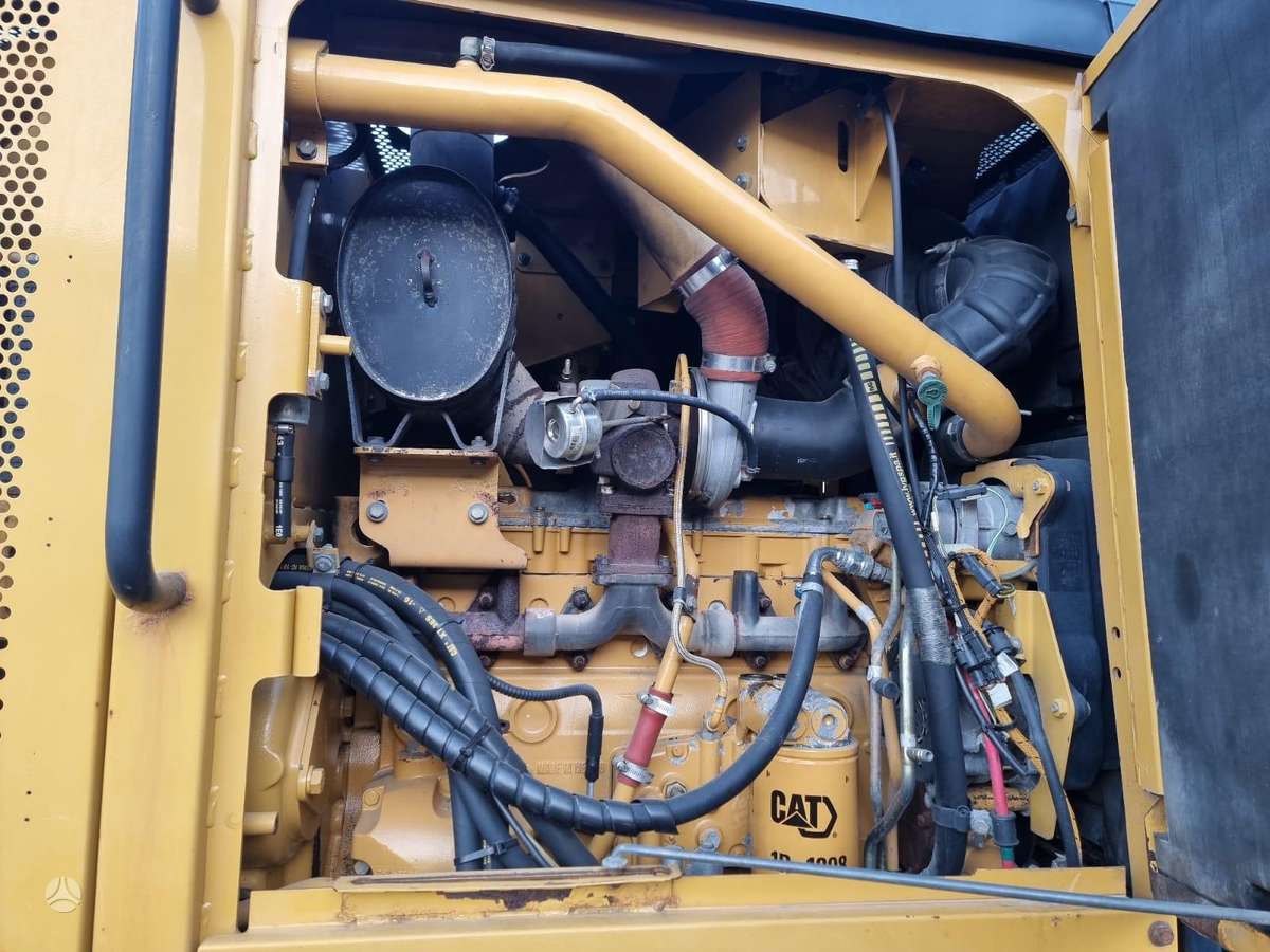 Caterpillar 160M, grader