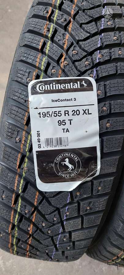 Continental, зимние 195/55 R20