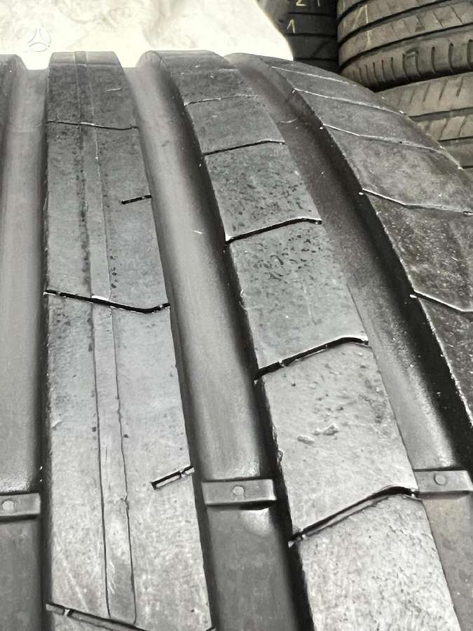 Pirelli P ZERO PZ4 | 4 VNT., летние 245/40 R21