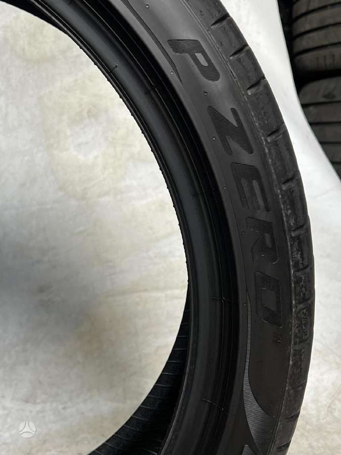 Pirelli P ZERO PZ4 | 4 VNT., летние 245/40 R21