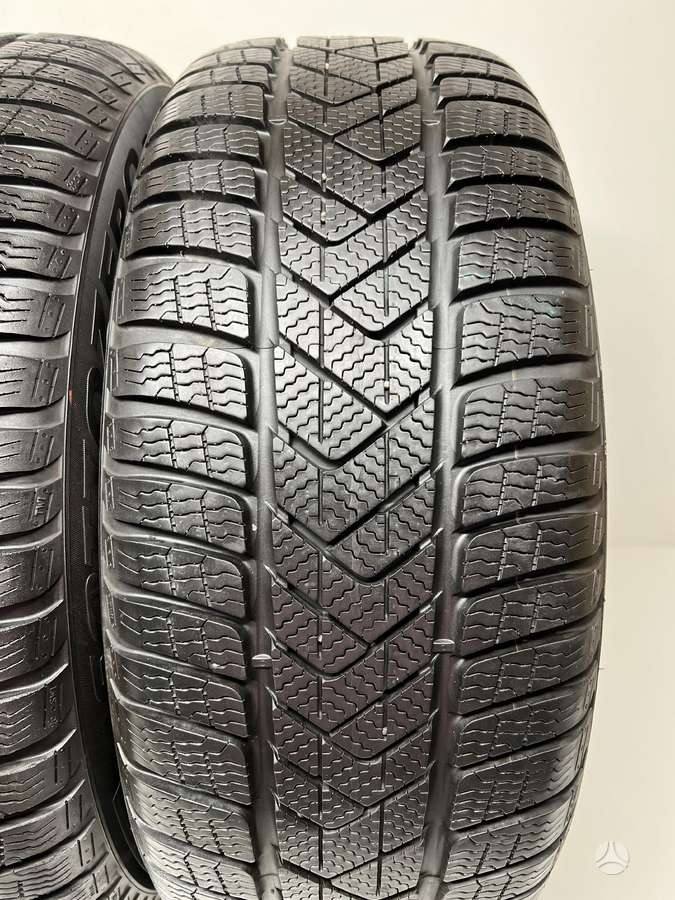 Pirelli Sotto Zero 3 RFT, winter 225/50 R17
