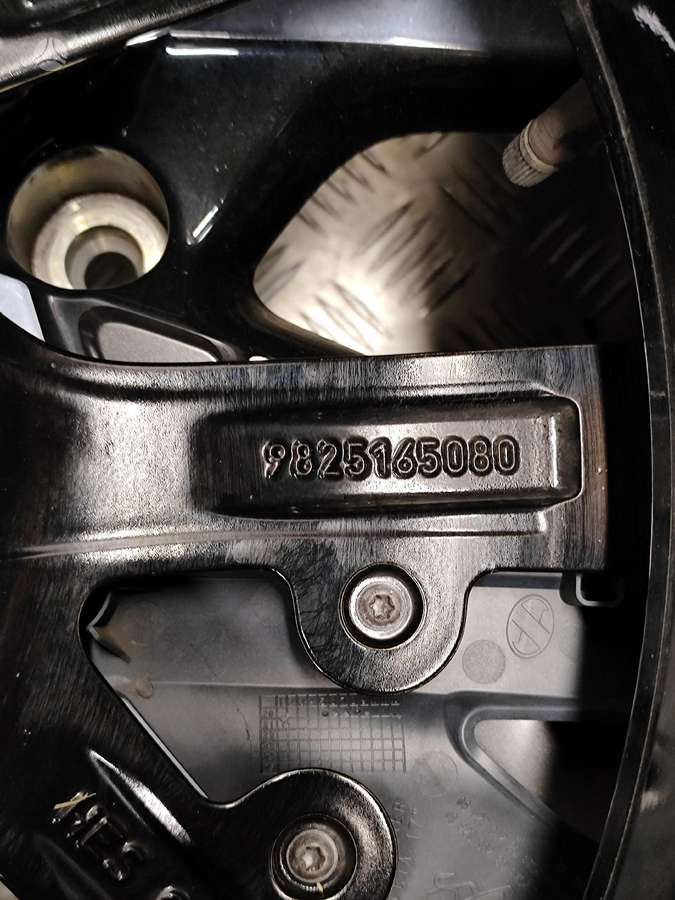 Peugeot, light alloy, R17